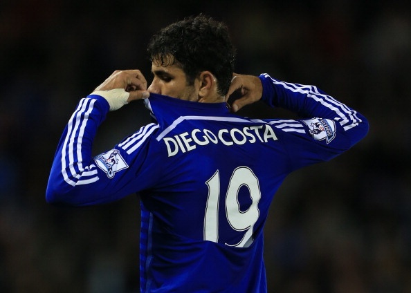 Trung phong người Tây Ban Nha đã chứng tỏ đẳng cấp khi khai hỏa ngay ở trận khai màn, giúp Chelsea đè bẹp Burnley 3-1 ngay trên sân đối phương. Nếu trọng tài không mắc sai lầm trong tình huống Costa đối mặt với thủ môn đối phương, có lẽ cựu tiền đạo Atletico đã có cú đúp cho riêng mình. Tiếp đối thủ kém xa về mọi mặt như Leicester vào cuối tuần này, cơ hội để Costa tiếp tục tỏa sáng là rất cao.