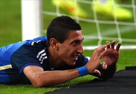 Di Maria toa sang ruc ro, Argentina de bep Duc 4-2 hinh anh