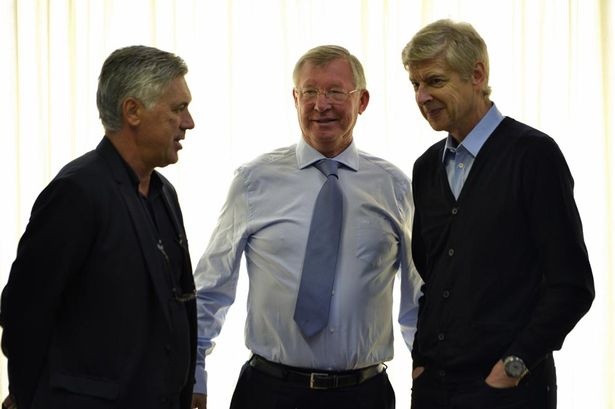Sir Alex neu y tuong giup cau thu tranh bi duoi vi the do hinh anh
