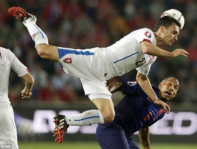 Highlight: CH Czech 2-1 Ha Lan hinh anh