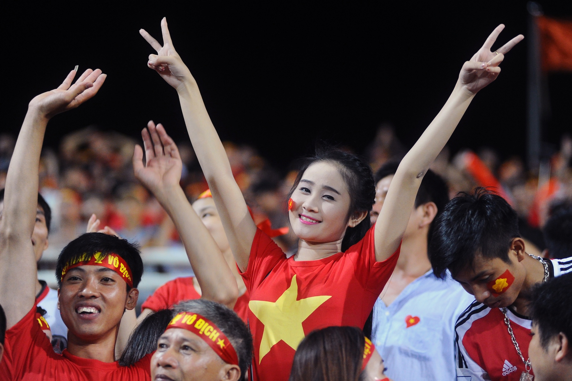 Nhung bong hong tiep lua cho U19 Viet Nam hinh anh