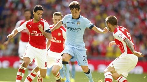 Dù được thi đấu trên sân Emirates nhưng Man City vẫn được đánh giá cao hơn.