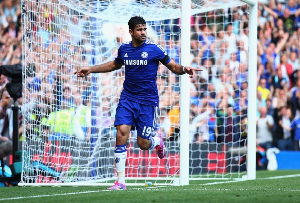 Lần thứ 4 liên tiếp Diego Costa được vinh danh trong đội hình tiêu biểu tuần. Đây là phần thưởng xứng đáng cho chân sút gốc Brazil, bởi anh đã có cú hat-trick ấn tượng vào lưới Swansea, giúp Chelsea giành chiến thắng 4-2 để bảo vệ vững chắc ngôi đầu trên bảng xếp hạng.
