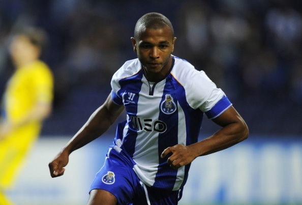 Brahimi là ngôi sao sáng nhất trong đội hình của Porto khi lập hat-trick góp phần vào chiến thắng 6-0 trước BATE Borisov. Ngoài ra, tiền vệ người Algeria còn gây ấn tượng mạnh khi giành chiến thắng 100% trong các pha tranh chấp và đạt tỷ lệ chuyền bóng 90%.