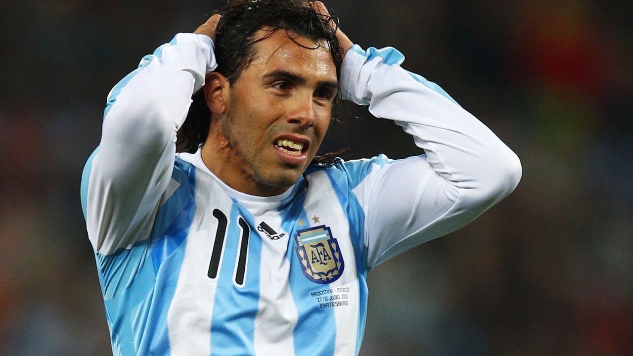 Carlos Tevez tiep tuc bi bo roi o doi tuyen Argentina hinh anh