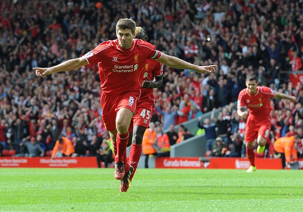 Ở tuổi 34, Gerrard vẫn cho thấy anh không phải là cầu thủ dễ bị thay thế trong đội hình của Liverpool. Trong trận derby với Everton cuối tuần qua, lão tướng người Anh tung ra cú sút phạt đẳng cấp đem lại kết quả hòa 1-1 cho The Kop. Đây cũng là pha lập công thứ 2 của Gerrard tại giải năm nay.