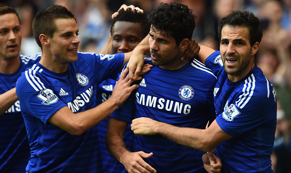 Fabregas gian tiep giup Chelsea danh bai Arsenal 2-0 hinh anh