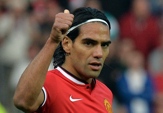 M.U mượn Falcao từ Monaco với hy vọng Mãnh hổ sẽ chia sẻ trọng trách ghi bàn với Van Persie. Dù chưa thực sự bùng nổ sau 4 lần ra sân, chân sút người Colombia vẫn phần nào đáp ứng được kỳ vọng của người hâm mộ khi 1 bàn và 2 lần kiến tạo cho đồng đội lập công.