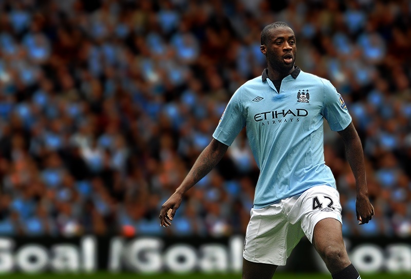 Yaya Toure không thăng hoa như ở mùa trước nhưng anh vẫn đóng vai trò quan trọng trong lối chơi của Man City. Sau 6 lần ra sân mùa này, tuyển thủ người Bờ Biển Ngà đạt tỷ lệ chuyền bóng chính xác lên tới 90%, 3 lần mở ra cơ hội cho đồng đội và góp 1 bàn thắng vào thành tích của Man xanh.