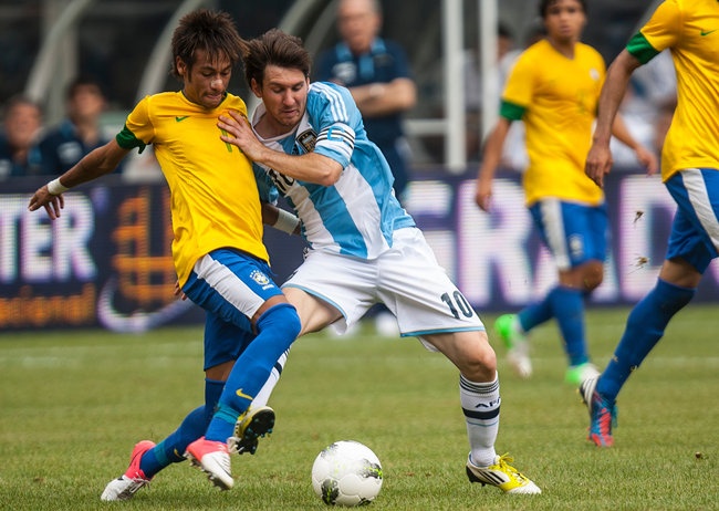 Brazil - Argentina: Neymar can buoc Messi hinh anh