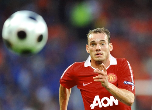 M.U co the so huu Sneijder vao thang 1 ma khong mat phi hinh anh