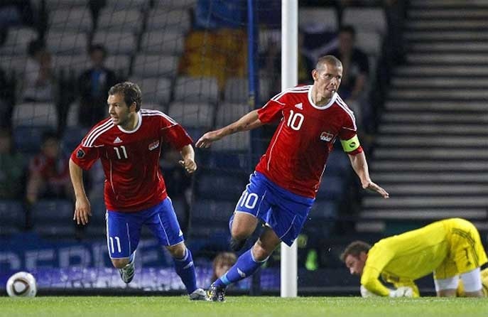 Buchel được tung ra sân trong trận gặp Bồ Đào Nha năm 1999 với hy vọng ghi bàn danh dự cho Liechtenstein. Tuy nhiên, Buchel đã không đáp lại được kỳ vọng và đội tuyển của anh để thua 0-6. Trước khi chia tay sự nghiệp thi đấu quốc tế năm 2010, Buchel có 73 lần khoác áo ĐTQG. Hiện cựu cầu thủ của Young Boys đang là HLV của FC Ruggell.