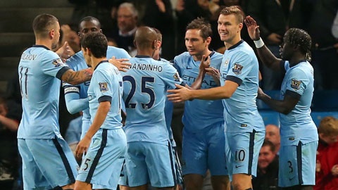 West Ham - Man City: Con thinh no cua Man xanh hinh anh