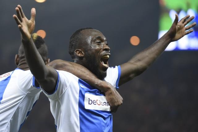 Ban thang ma cua Herve Kage tai giai VDQG Bi hinh anh