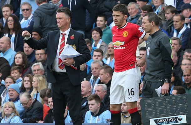 31. Michael Carrick là cầu thủ thứ 31 của M.U mà HLV Lous Van Gaal sử dụng ở mùa giải năm nay, nhiều hơn bất cứ đội bóng nào tham dự Premier League 2014/15.