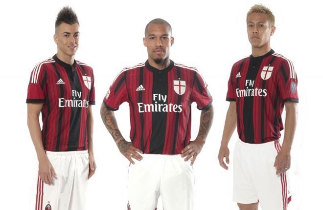 Phong độ của Milan mùa này không tốt, họ cũng chẳng được quyền tham dự Champions League. Tuy nhiên, Rosonerri vẫn sở hữu lượng fan rất lớn nhờ mà họ gây dựng được trong quá khứ. Ước tính số áo Milan bán ra trong mùa này là 350 nghìn chiếc, trong đó áo của El Shaarawy, Honda và De Jong bán chạy nhất.