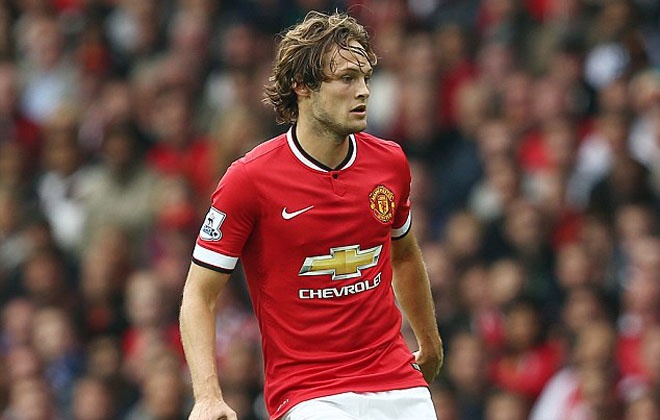 Van Gaal rất vui mừng sau khi thuyết phục thành công Ajax bán lại Blind trong hè vừa qua với giá 13 triệu bảng. Trong thời gian đầu tại Old Trafford, tuyển thủ 24 tuổi người Hà Lan đã chứng tỏ được những phẩm chất tuyệt vời như nguồn thể lực dồi dào, chắc chắn và tự tin.