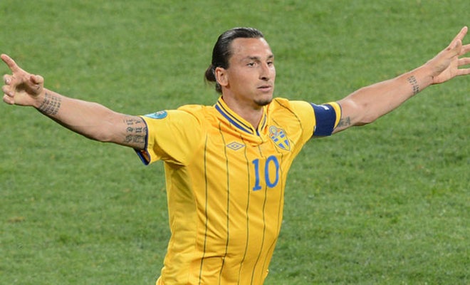 Ibrahimovic tham dự 3 kỳ EURO vào các năm 2004, 2008 và 2012. Chân sút đang khoác áo PSG đóng góp cho đội tuyển Thụy Điển 6 bàn thắng sau 10 lần ra sân.