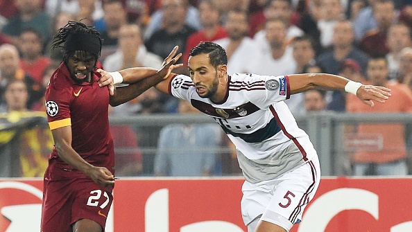 Benatia vắng mặt trong giai đoạn đầu của mùa giải do chấn thương. Tuy nhiên, ngay khi trở lại, tuyển thủ Ma-rốc đã cho thấy anh xứng đáng giữ vai trò là trái tim nơi hàng phòng ngự của Bayern.