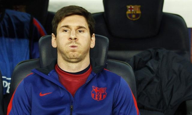 Nguoi ham mo khuyen Messi nen gia nhap Bayern hoac M.U hinh anh