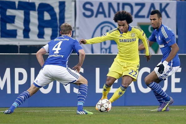 Chelsea đã đè bẹp Schalke với tỷ số 5-0 ngay trên đất Đức. Công lớn trong chiến thắng của The Blues thuộc về Willian. Ngôi sao người Brazil trực tiếp ghi bàn nâng tỷ số lên 2-0 ở phút 29 sau đó tung ra pha kiến tạo ở phút 76 để Drogba nới rộng cách biệt lên 4-0.