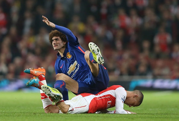 Fellaini chơi khá ấn tượng trong những trận đấu gần đây. Do đó, ngôi sao người Bỉ rất có thể sẽ được HLV Van Gaal trọng dụng thay vì Juan Mata hoặc Ander Herrera, cầu thủ vừa trở lại sau chấn thương.