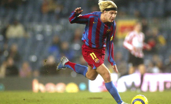 Barca mua Lopez với giá 6,5 triệu euro với hy vọng khỏa lấp khoảng trống của Henrik Larsson (chấn thương). Thế nhưng, đây là thương vụ hớ của đội bóng xứ Catalunya, bởi sau 2 mùa giải, tiền đạo người Argentina ra sân vỏn vẹn 14 trận tại La Liga mà không ghi nổi bàn nào.