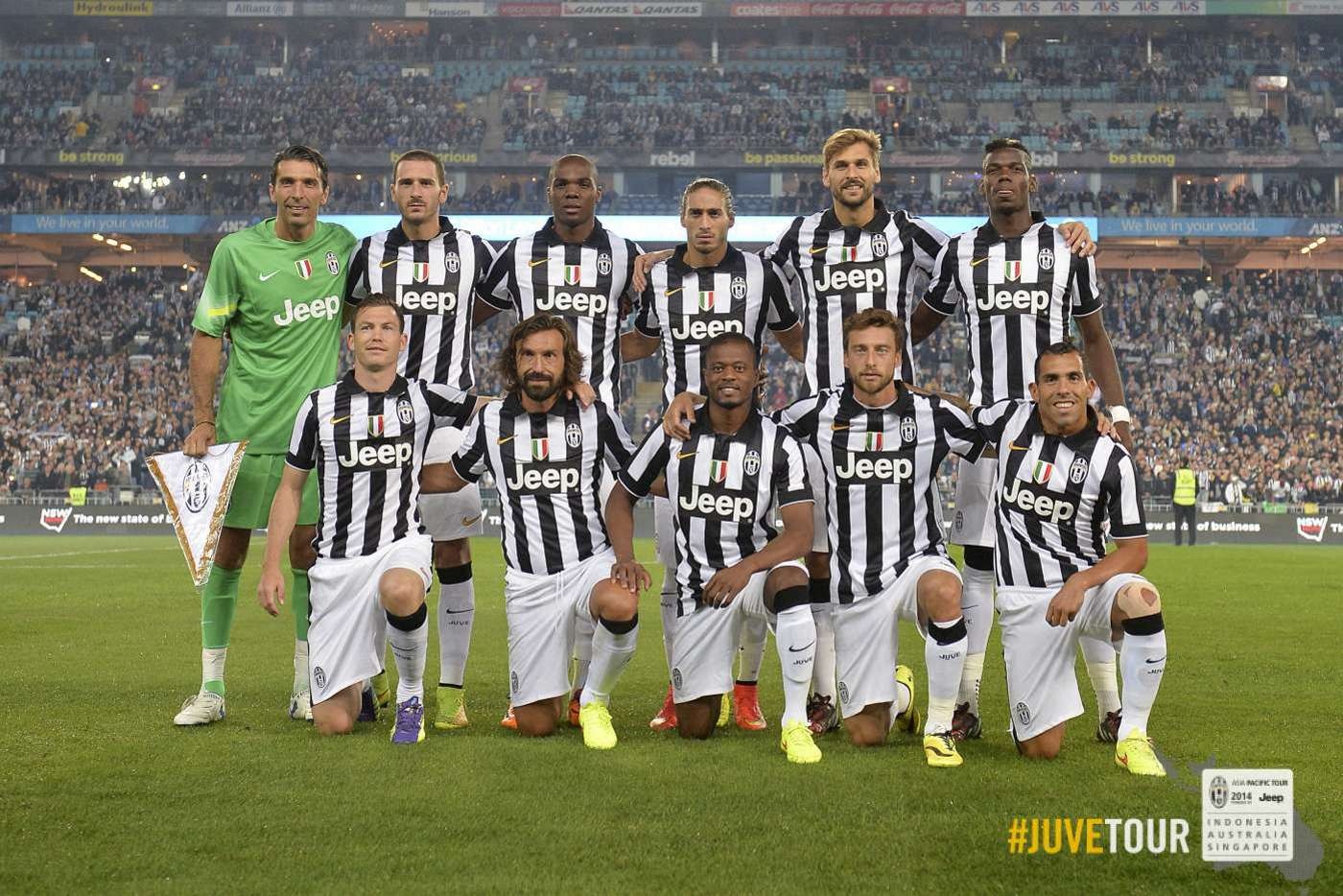 Juventus là đội bóng giàu truyền thống nhất bóng đá Italia. Gã khổng lồ thành Turin từng 28 lần vô địch Serie A (không tính 2 danh hiệu bị tước), 9 danh hiệu Copa Italia, 2 Champions League. Đội hình của Lão phu nhân hiện được định giá khoảng 305 triệu bảng (<abbr class=
