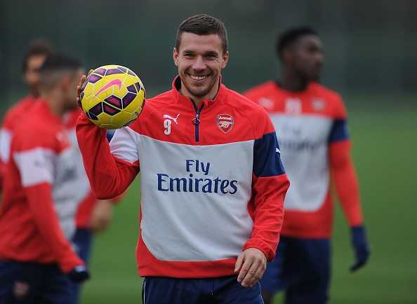 Theo tờ Bild, Inter đang theo sát nhất cử nhất cử nhất động của Lucas Podolski tại Arsenal. Tân HLV Roberto Mancini rất muốn đưa nhà vô địch World Cup 2014 về Giuseppe Meazza vào tháng 1 để tăng cường sức tấn công cho Nerazzurri trong giai đoạn lượt về của mùa giải.