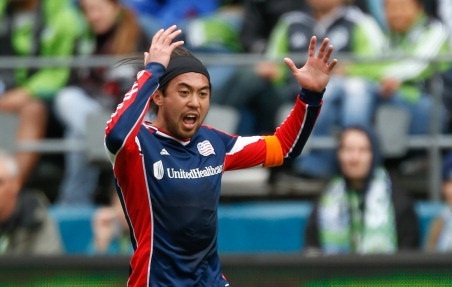 Sieu pham cua Lee Nguyen vao luoi Houston Dynamo vong 32 hinh anh