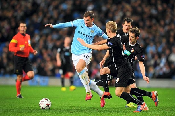 Leicester - Man City: But pha nham ngoi dau hinh anh