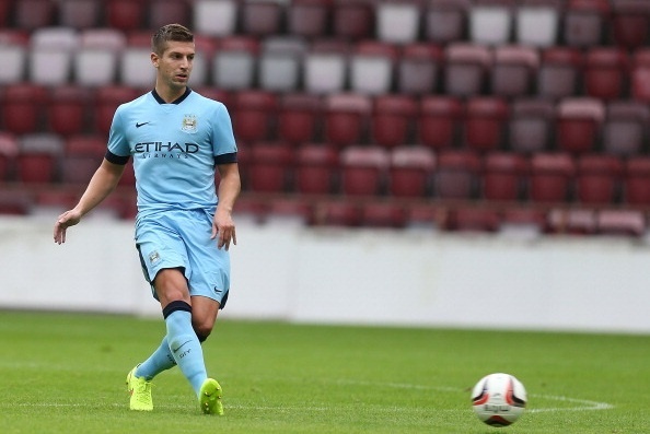 Tờ Daily Mirror đưa tin, HLV Roberto Mancini rất muốn đưa cậu học trò cũ ở Man City, Matija Nastasic, về Inter trong tháng 1 tới. Ngôi sao người Serbia không thường xuyên được trọng dụng tại giải năm nay và nhiều khả năng sẽ bị Man xanh cho mượn khi cánh cửa chuyển nhượng mở cửa trở lại.