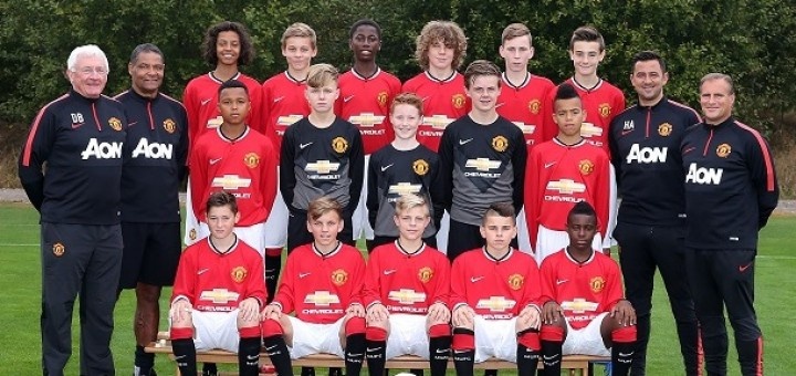 Manchester United muon chieu mo anh em than dong nguoi Bi hinh anh