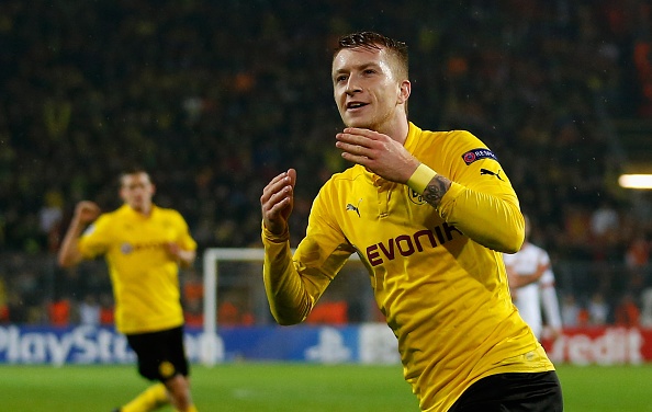 Việc từ chối ký vào bản hợp đồng mới với Dortmund cho thấy Reus đã sẵn sàng cho một cuộc chia tay với nhà đương kim á quân nước Đức. Trong bối cảnh Die Borussen đắm chìm trong khủng hoảng tại Bundesliga, có thể Reus sẽ chạy theo tiếng gọi của một trong những CLB đang thiết tha mời gọi anh như Real, Barca, M.U, Chelsea, Bayern hoặc Man City.