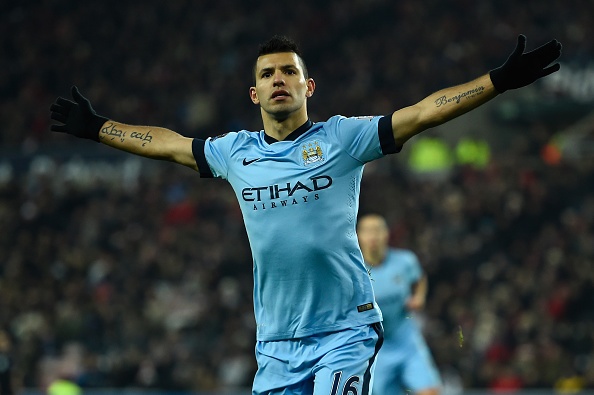 Aguero đang chơi rất thăng hoa tại giải năm nay khi ghi 19 bàn/20 lần ra sân. Tuy nhiên, mục tiêu của El Kun lúc này có lẽ là danh hiệu vô địch Champions League. Nếu Man City tiếp tục gây thất vọng tại giải đấu danh giá nhất cựu lục địa, họ hoàn toàn có thể mất chân sút 26 tuổi người Argentina trong năm tới.
