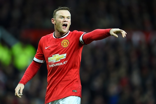 Vài năm trước, Rooney là nỗi khiếp sợ với mọi hàng thủ, nhưng thời gian gần đây gã Shrek không còn giữ được nguy hiểm vốn có đó. Rooney vẫn đầy sức mạnh và là chân sút chủ lực của M.U mùa trước với 19 bàn, nhưng màn trình diễn nghèo nàn của anh tại World Cup là điểm trừ. Vì thế, việc FIFA 15 chấm đội trưởng của M.U điểm số 86 có lẽ hơi cao so với thực lực hiện tại của anh.