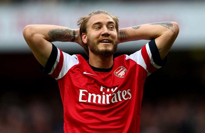 Bendtner từng được HLV Wenger kỳ vọng sẽ trở thành Henry mới tại Emirates. Thế nhưng, niềm tin của chiến lược gia người Pháp đã đặt nhầm chỗ, bởi tuyển thủ Đan Mạch chẳng thể hiện được nhiều trong suốt 9 năm ăn lương Pháo thủ. Trước khi bị đem bán cho Wolfsburg hè 2014 vừa qua, Bendtner từng bị đem cho Birmingham, Sunderland và Juventus mượn.