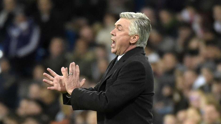 Ancelotti đang biến Real trở thành cỗ máy chiến thắng đáng sợ nhất thế giới hiện nay. Đi đến đâu, đội thị vệ Hoàng gia đều đè bẹp đối thủ đến đó. Tính đến thời điểm này, Real đang sở hữu mạch 22 trận thắng liên tiếp trên mọi mặt trận, chỉ còn kém kỷ lục mà Ajax lập lên ở mùa 1971/72 4 trận.