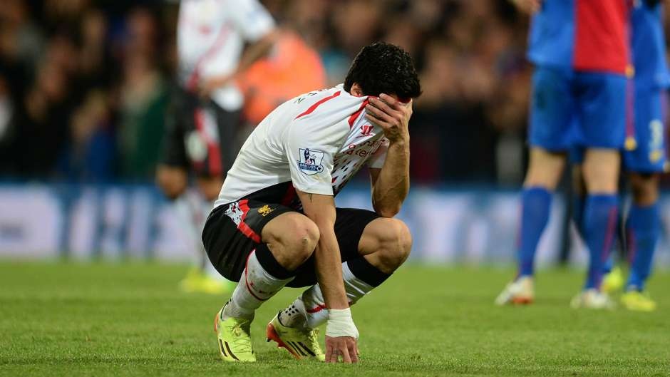 Trong trận đấu muộn nhất vòng 37 Ngoại hạng Anh 2013/14 ngày 5/5/2015, Liverpool vượt lên dẫn 3-0 trước Crystal Palace sau 55 phút thi đấu. Tuy nhiên, sự lơ là ở hàng thủ khiến The Kop trả giá đắt bằng 3 bàn thua trong 9 phút cuối (từ phút 79-88). Trận hòa tệ hại này là một phần nguyên nhân khiến Liverpool để tuột chức vô địch vào tay Man City.