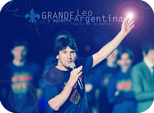 Messi hiểu và nói được tiếng Catalan nhưng gần như không dùng đến. Tuy nhiên, khi ăn mừng chức vô địch La Liga năm 2009 đã chộp lấy micro, nhảy lên nóc xe buýt, và hét vang: “Visca el Barca, visca Cataluya there aguante Argentina, la concha de su madre!”. (Tạm dịch: “Barca muôn năm, xứ Catalunya muôn năm, và Argentina kèm theo tiếng chửi thề!