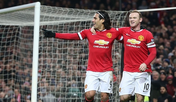 M.U 3-1 Newcastle: Rooney toa sang ruc ro hinh anh