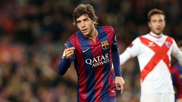 Theo tờ Mirror, Stoke City đang nỗ lực thuyết phục Barca để hỏi mua tiền vệ Sergi Roberto. Tài năng trẻ 22 tuổi từng được ví là Xavi của bóng đá Tây Ban Nha, song anh không có cơ hội thể hiện khi Ivan Rakitic xuất hiện tại Nou Camp.