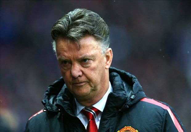 Van Gaal: ‘M.U van mac nhieu loi’ hinh anh