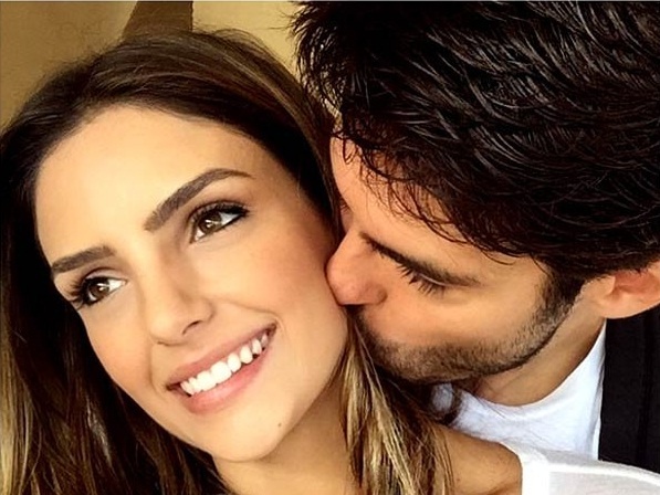 Vo chong Kaka dap tan tin don chia tay hinh anh