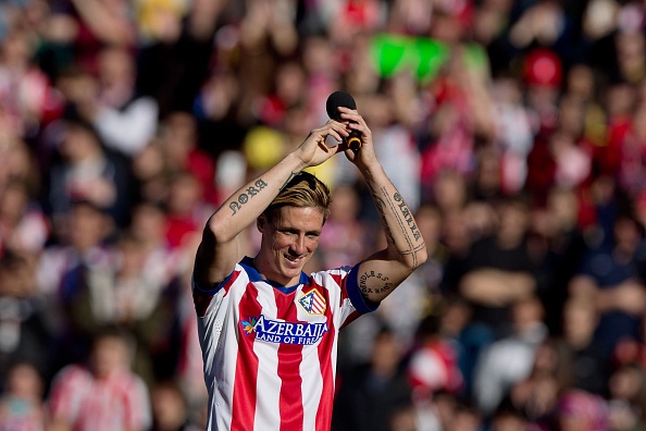Atletico cong bo video le ra mat cua Fernando Torres hinh anh