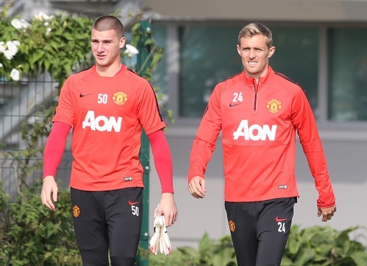 M.U chinh thuc de cau thu dau tien ra di trong thang 1 hinh anh