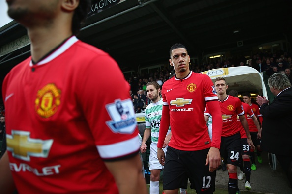 Giống như Phil Jones, Smalling cũng dành khá nhiều thời gian cho việc chữa trị chấn thương tại giải năm nay. Dấu ấn lớn nhất của ngôi sao 25 tuổi người Anh sau 11 lần ra sân là ghi 1 bàn trong chiến thắng 3-0 trước Hull City.