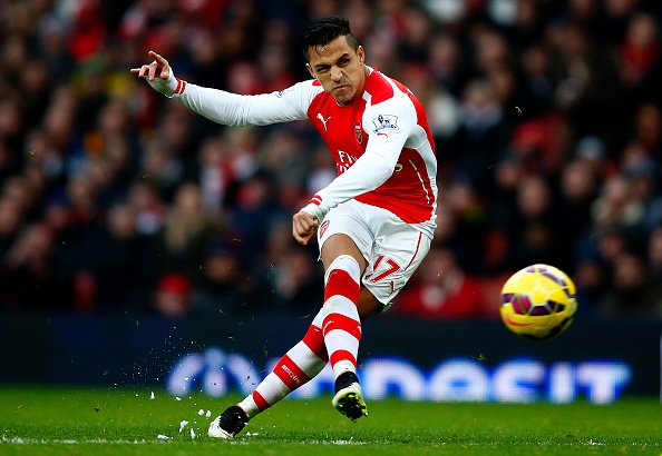 Tiếp Stoke City được xem là show diễn của riêng Alexis Sanchez. Ngôi sao người Chile là người tung ra đường chuyền chính xác để Koscielny mở tỷ số. Sau đó cựu cầu thủ Barca tự lập cú đúp, khép lại chiến thắng vang dội 3-0 cho Pháo thủ.