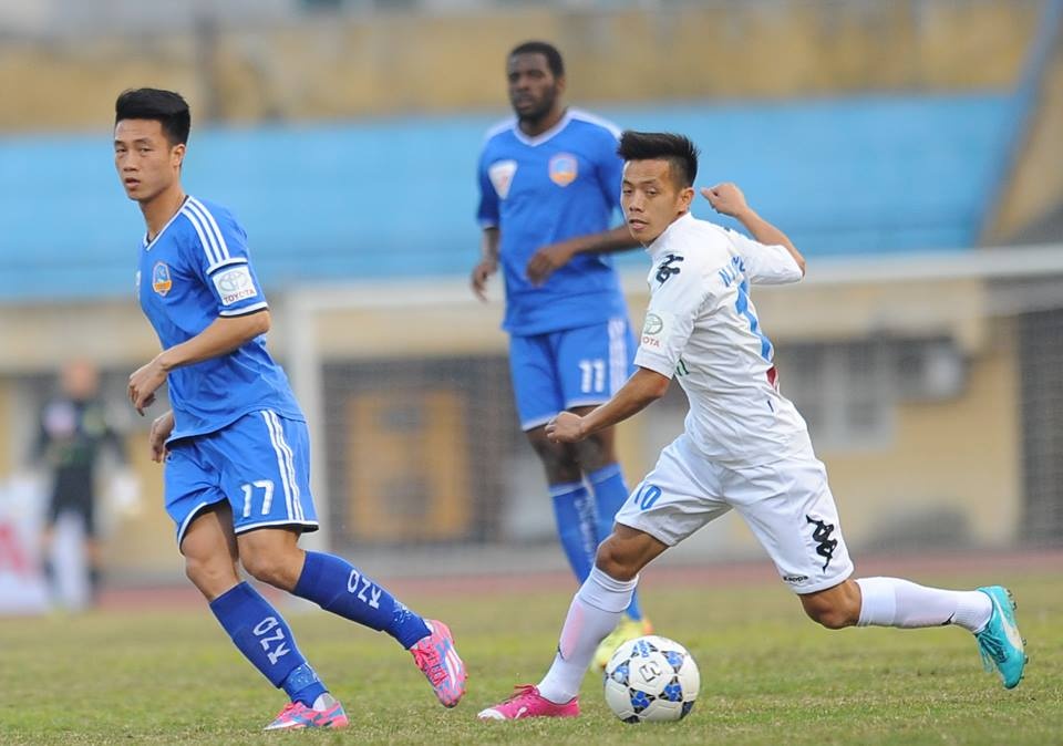 Binh Duong ha Da Nang 3-2, HN T&T de Quang Nam cam hoa 4-4 hinh anh