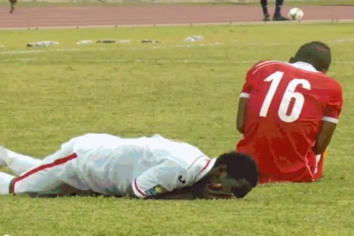 Pha an va te nhat lich su bong da cua cau thu U20 hinh anh